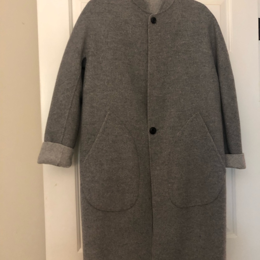 Rag & Bone reversible Darwin coat

Soft double face wool construction
Worn twice